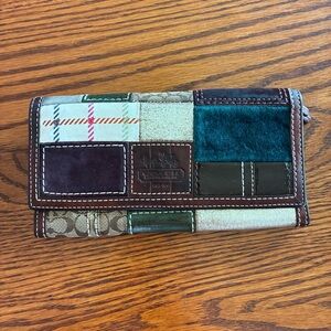 Coach Patchwork Leather Flap Wallet Brown Multicolor Holiday Boho Y2K 7.5”x4”